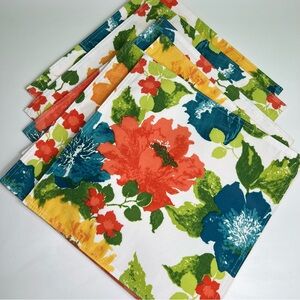 Set of 6 floral coasters dining mats like new